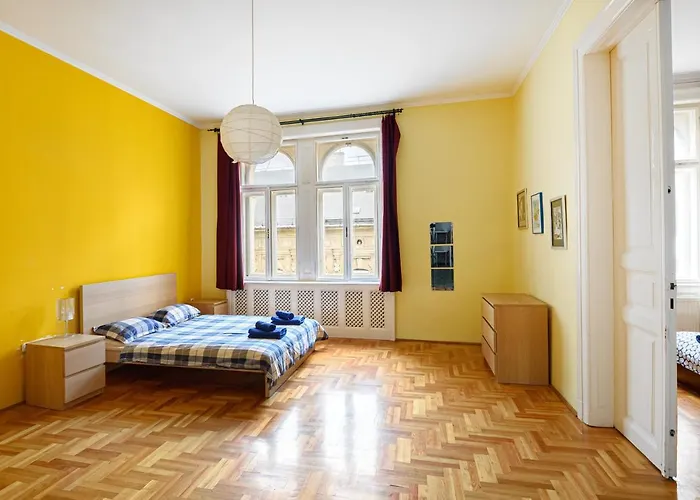 Alessia Apartment City Center